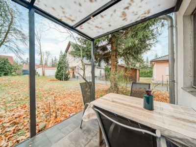 Holiday house Gartenbungalow in Blankenfelde-Mahlow - Outdoor photo 7