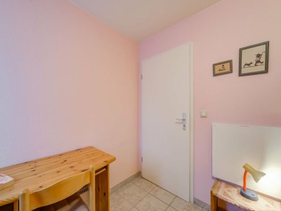 Holiday house Gartenbungalow in Blankenfelde-Mahlow - Features photo 26