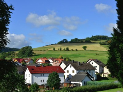 Apartment Wohnung mit Garten in Eimelrod - Outdoor photo 2