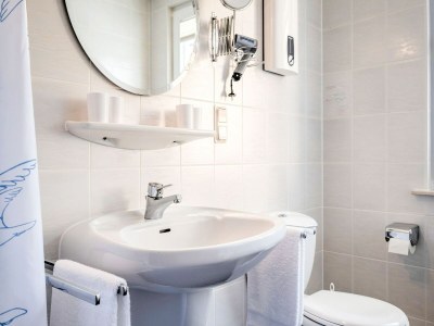 Apartment Moderne Ferienwohnung am Wald in Schwalefeld - Features photo 23