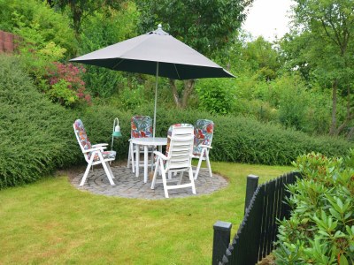 Apartment Ruhiges Apartment in Schwalefeld mit Garten - Outdoor photo 2