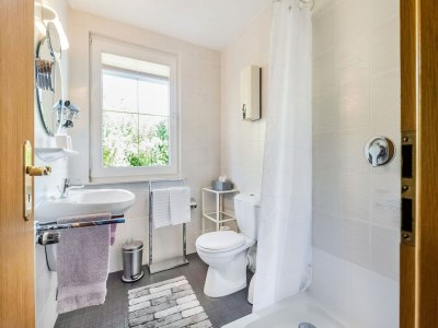 Apartment Ruhiges Apartment in Schwalefeld mit Garten - Features photo 20