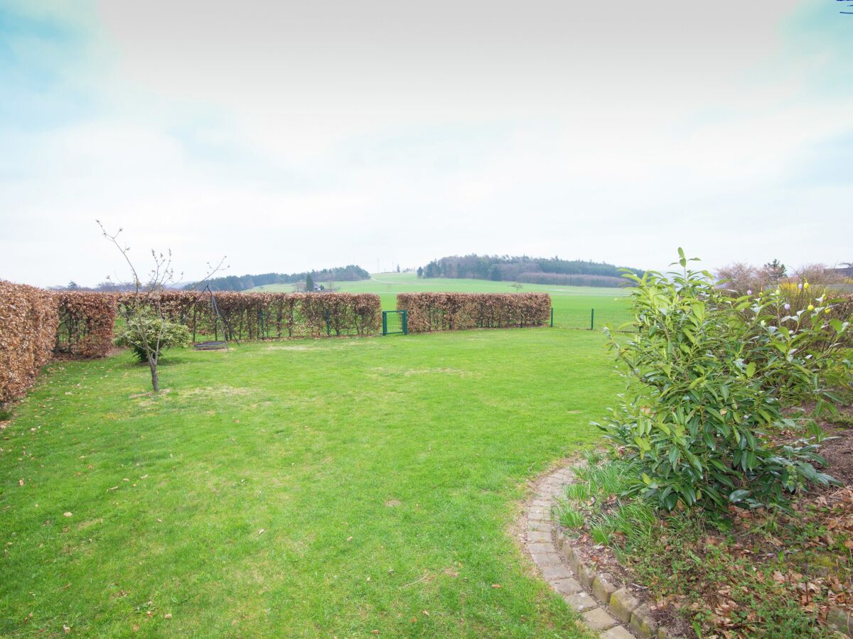 Holiday house Ferienhaus in Hessen mit großem Garten - Outdoor photo 4