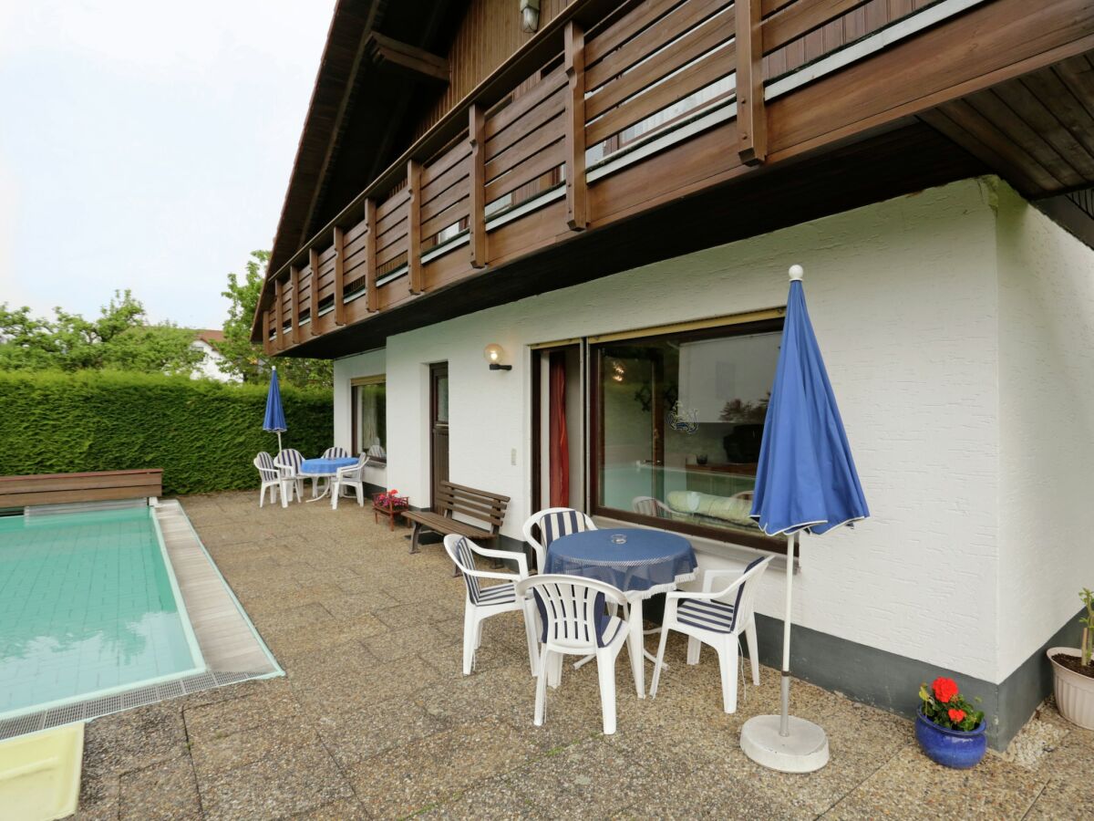 Apartment Apartment in Armsfeld mit Pool - Outdoor photo 5