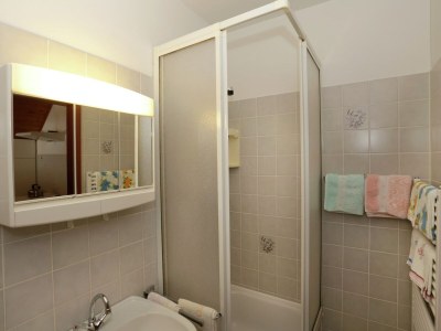 Apartment Apartment in Armsfeld mit Pool - Features photo 16