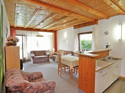 Apartment Apartment in Armsfeld mit Pool - Features photo 17