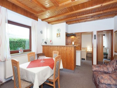 Apartment Apartment in Armsfeld mit Pool - Features photo 18