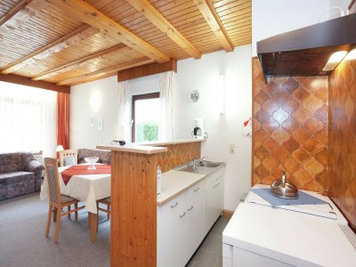 Apartment Apartment in Armsfeld mit Pool - Features photo 23