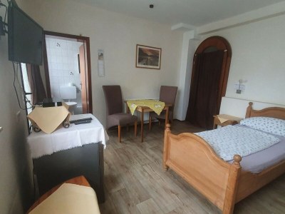 Apartment Wohnung mit eigener Terrasse in Homberg - Features photo 26