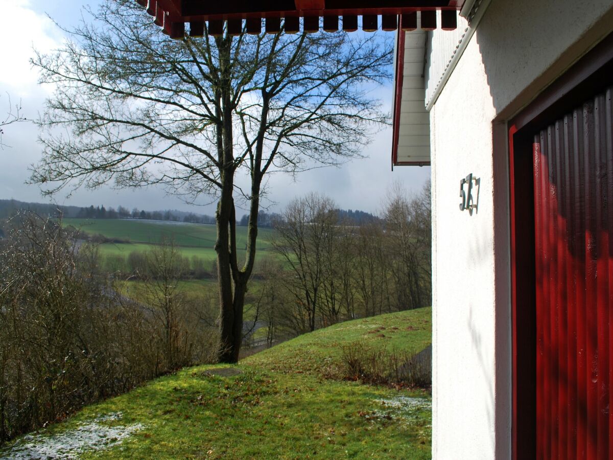 Holiday house Holiday home in Reimboldshausen with balcony - Outdoor photo 4