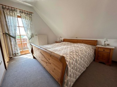 Holiday house Holiday home in the Knüllgebirge with balcony - Features photo 18