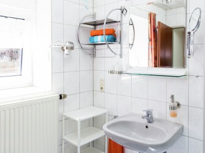 Apartment Attraktive Wohnung in Bettenfeld mit Garten - Features photo 18