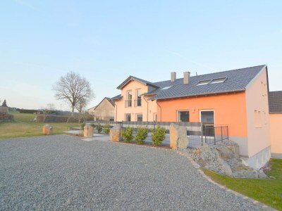 Holiday house Ferienhaus mit Terrasse nahe vulkanischen Seen - Outdoor photo 5