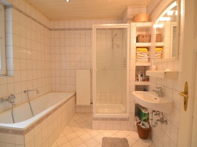 Holiday house Veltenhaus: Historischer Rückzugsort - Features photo 23