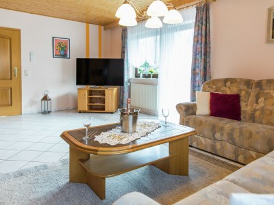 Cottage Erdgeschosswohnung in ruhiger Lage - Features photo 23