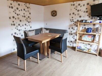 Apartment Ernst Lakeside Escape - Features photo 9