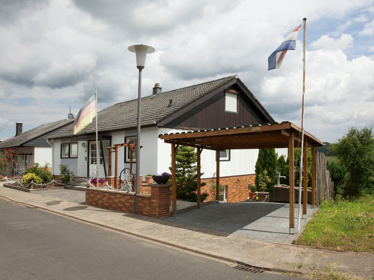 Apartment Malerisches Ferienhaus in Reil