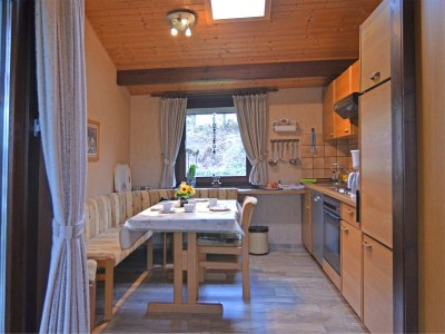 Holiday house Furnished Bungalow With Peaceful Neighbourhood - Features photo 9