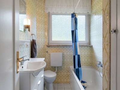 Apartment Apartment with private terrace in Velmede - Features photo 13