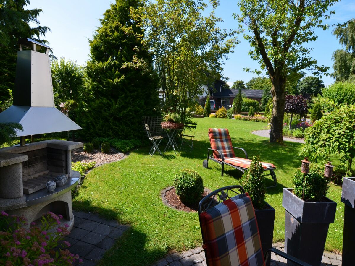 Apartment Stilvolle Wohnung in Madfeld mit eigener Terrasse - Outdoor photo 3