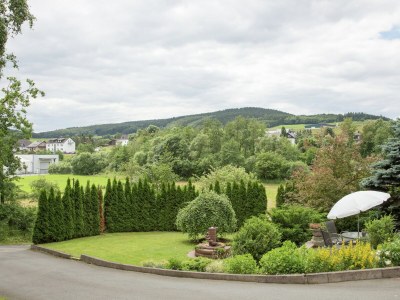 Holiday house Ferienwohnung Oberschledorner Wald - Environment photo 28