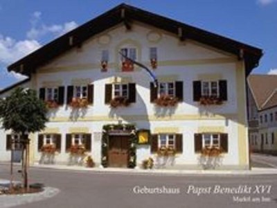 Holiday house Rustikales Haus in Tittmoning - Environment photo 22