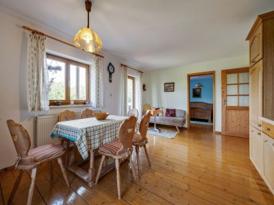 Farmhouse Wohnung in Neukirchen mit Skifahren & Pool - Features photo 11