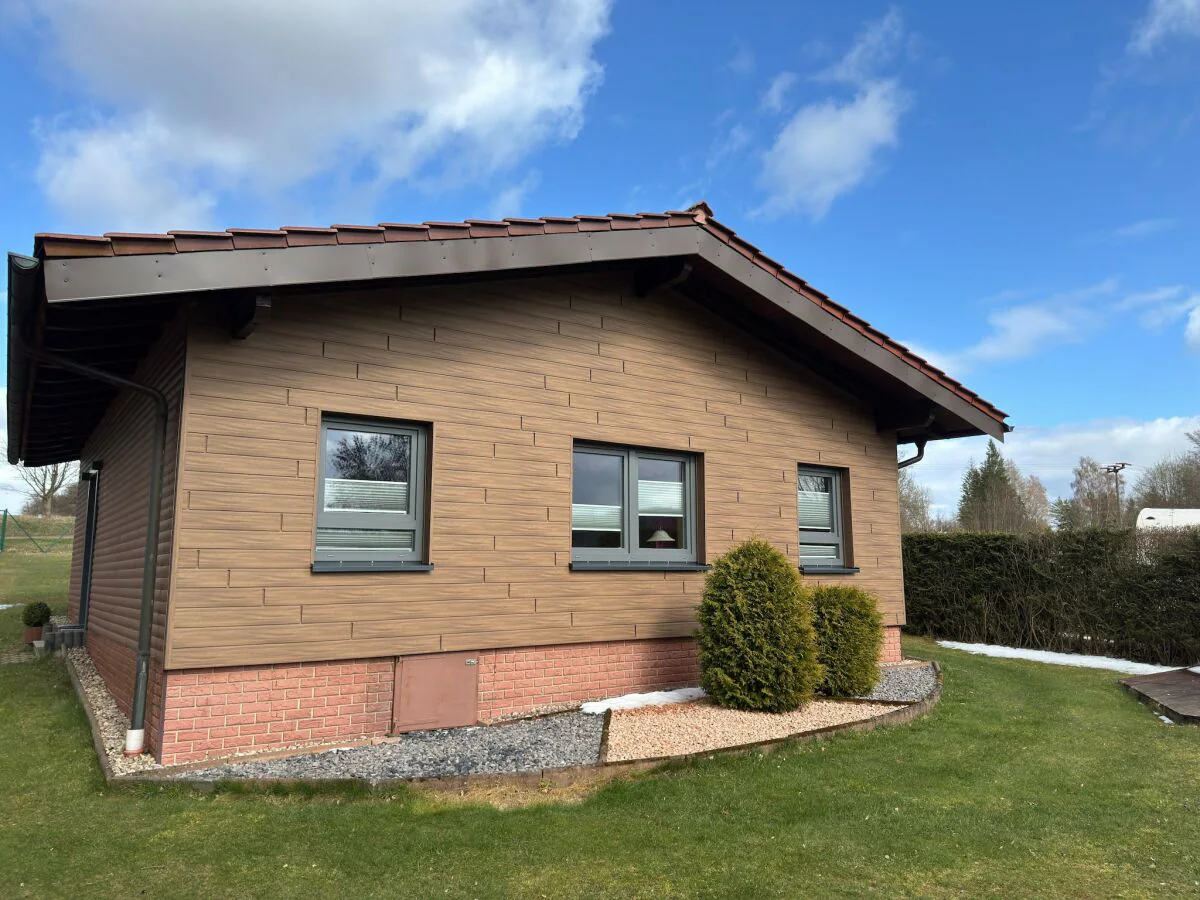 Holiday house Friedlicher Waldurlaub in Altenfeld