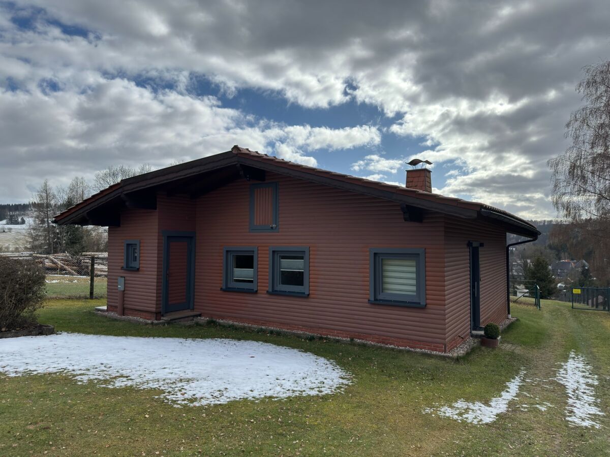 Holiday house Friedlicher Waldurlaub in Altenfeld - Outdoor photo 4