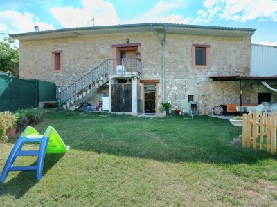 Cottage Spacious Wine Cellar Mansion - Outdoor photo 8