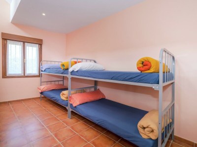 Cottage Spacious Wine Cellar Mansion - Features photo 15