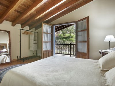 Holiday house Cozy Cottage with Pool & Terrace - Features photo 14