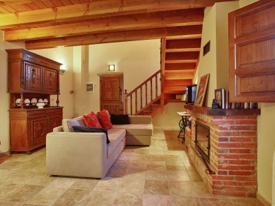 Holiday house Cozy Cottage with Pool & Terrace - Features photo 21