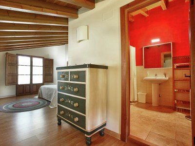 Holiday house Cozy Cottage with Pool & Terrace - Features photo 26