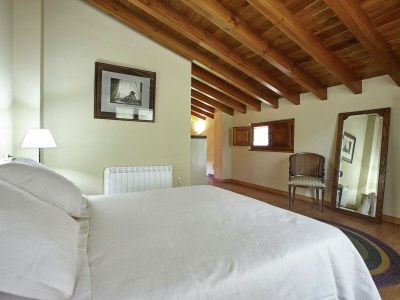 Holiday house Cozy Cottage with Pool & Terrace - Features photo 29