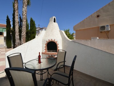 Villa Rojales Villa with Jacuzzi in Torrevieja Region - Villa