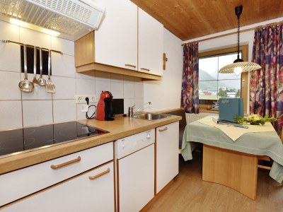 Apartment Apart Zimalis Galtür Ischgl 2-4 Per. - Features photo 11