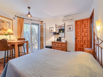 Villa Country House with Pool - Features photo 24