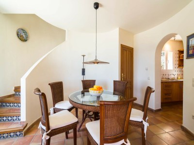 Villa Villa with Sea Breeze Charm - Features photo 14