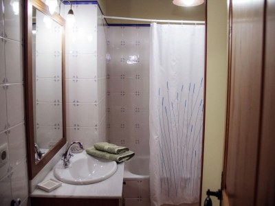 Holiday house Hütte in Maians mit Meerblick & Pool - Features photo 25