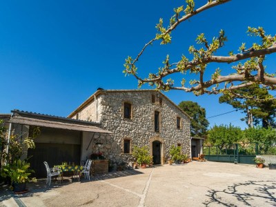 Cottage Belvilla by OYO La Masia de Cal Badia - Outdoor photo 4