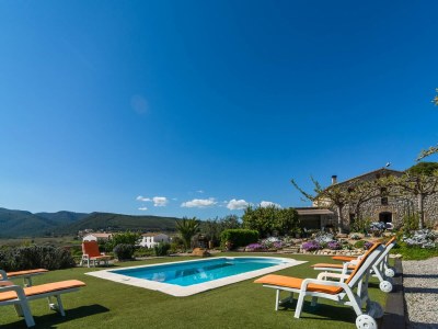 Cottage Belvilla by OYO La Masia de Cal Badia - Outdoor photo 8