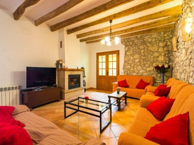 Cottage Belvilla by OYO La Masia de Cal Badia - Features photo 20