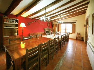 Cottage Mansion in La Llacuna with Pool & Mountain Views - Features photo 37