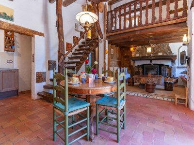 Cottage Villa in Spain near Costa Brava - Features photo 10