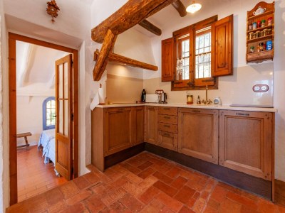 Cottage Villa in Spain near Costa Brava - Features photo 12