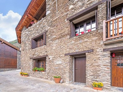 Apartment Apartment in Isavarre near Pyrenees Mountains - Outdoor photo 3