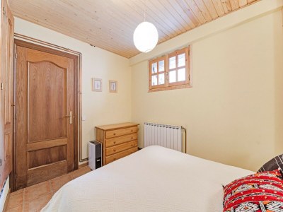 Apartment Apartment in Isavarre near Pyrenees Mountains - Features photo 18