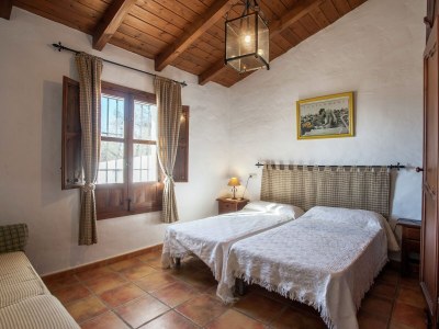 Holiday house Spacious Cottage with Pool - Features photo 14