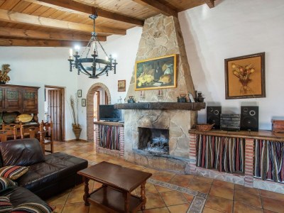 Holiday house Spacious Cottage with Pool - Features photo 16